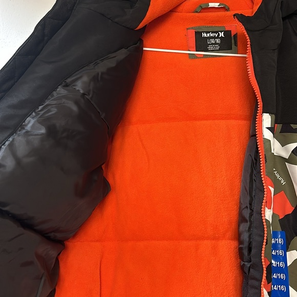 NWT Hurley snowboard jacket - Picture 2 of 4